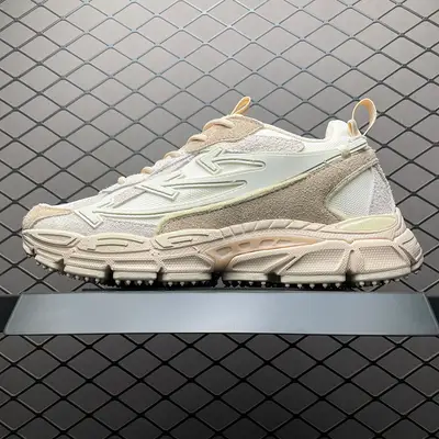 OFF-WHITE