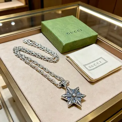 GUCCI Schmuck