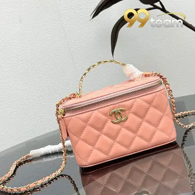 CHANEL | Item ID: 00519