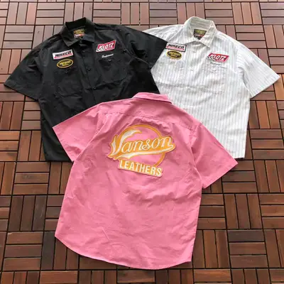 SUPREME T-Shirt
