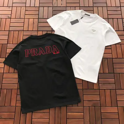 PRADA T-Shirt
