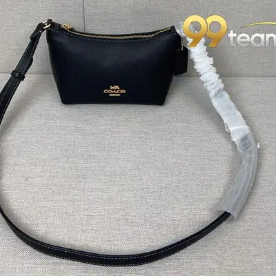 COACH | Item ID: 04899