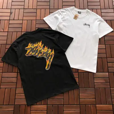 STUSSY T-Shirt