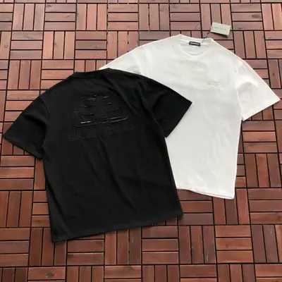 BALENCIAGA T-Shirt