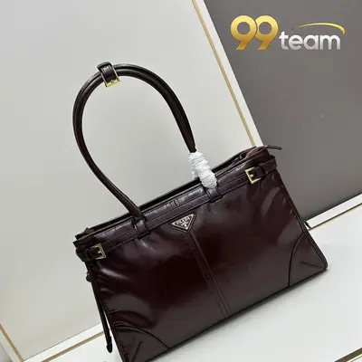 PRADA | Item ID: 09334