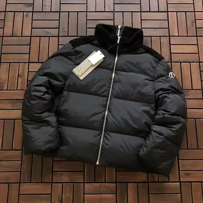 MONCLER Jacke