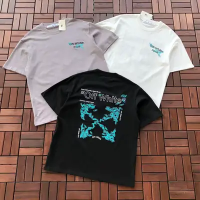 OFF-WHITE T-Shirt