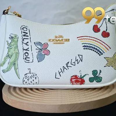 COACH | Item ID: 05088