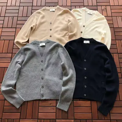 AMI Sweater