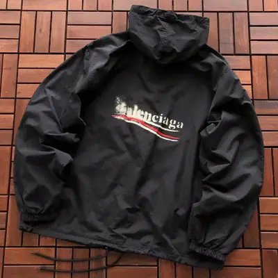 BALENCIAGA Jacke