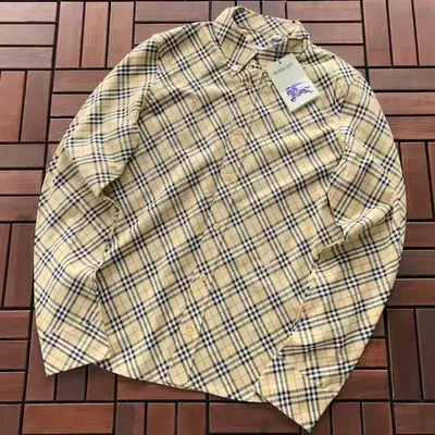 BURBERRY