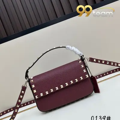 VALENTINO | Item ID: 18914