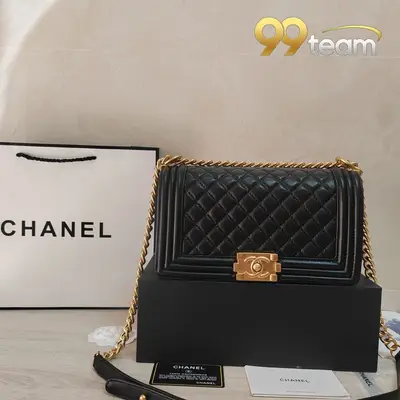 CHANEL | Item ID: 02545