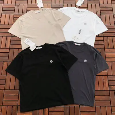 LULULEMON T-Shirt