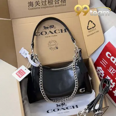 COACH | Item ID: 05320