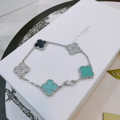 VAN CLEEF & ARPELS Schmuck