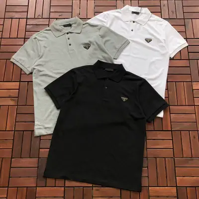 PRADA T-Shirt
