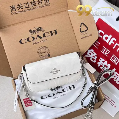 COACH | Item ID: 05130