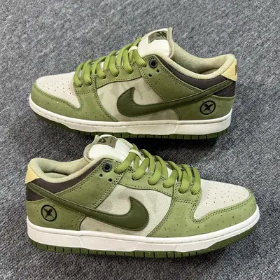 NIKE SB Dunk