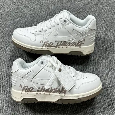OFF-WHITE