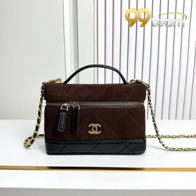 CHANEL | Item ID: 01771