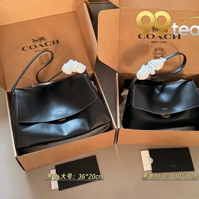 COACH | Item ID: 04468