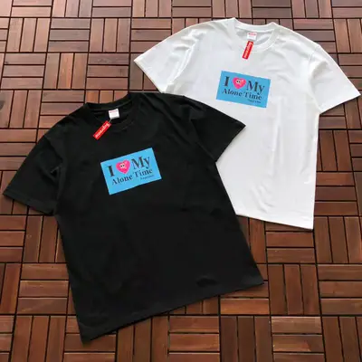 SUPREME T-Shirt