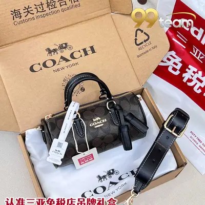 COACH | Item ID: 04723