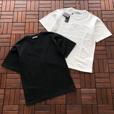 PRADA T-Shirt