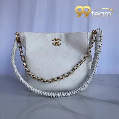 CHANEL | Item ID: 00565
