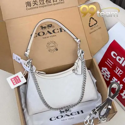 COACH | Item ID: 05322