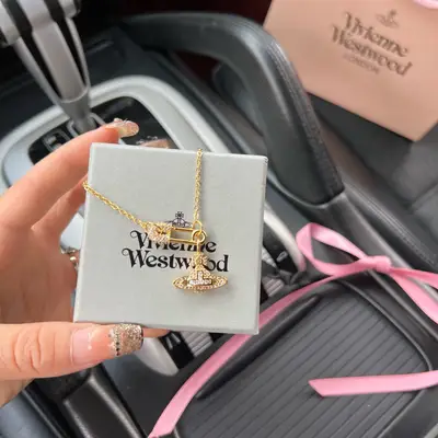 VIVIENNE WESTWOOD Schmuck