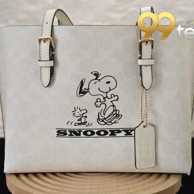 COACH | Item ID: 04975