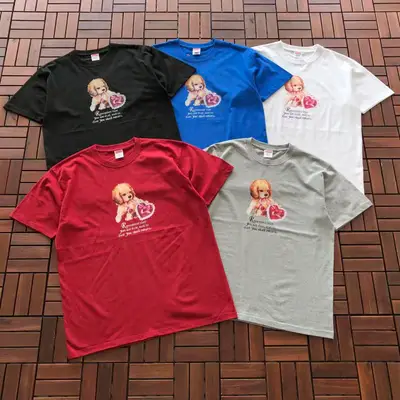 SUPREME T-Shirt