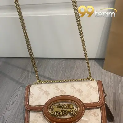 COACH | Item ID: 04971
