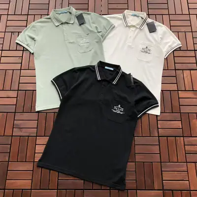 PRADA T-Shirt