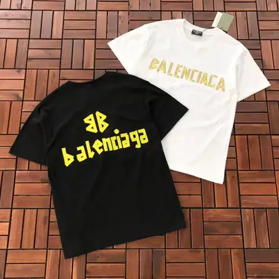 BALENCIAGA T-Shirt