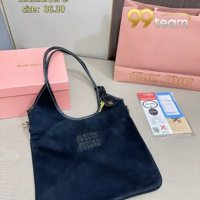 MIU MIU | Item ID: 08160