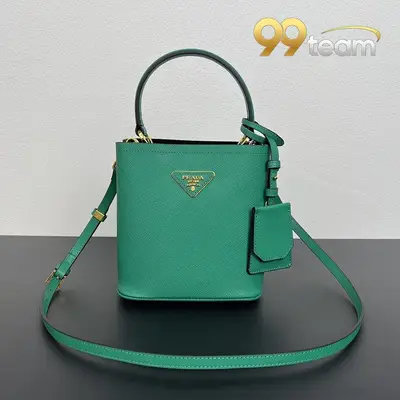 PRADA | Item ID: 08434