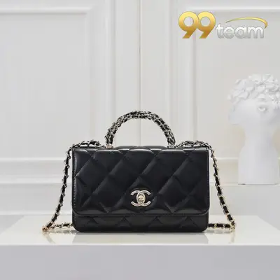 CHANEL | Item ID: 02625