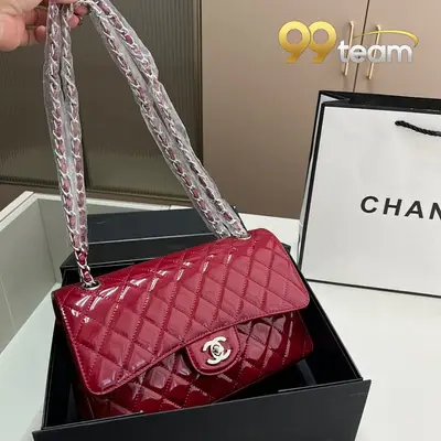 CHANEL | Item ID: 01320