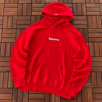 SUPREME Hoodie