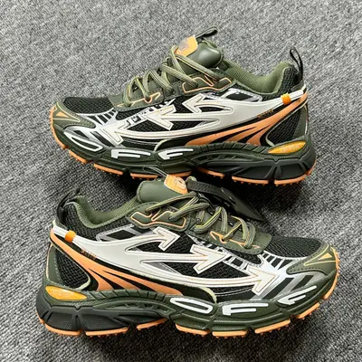 OFF-WHITE