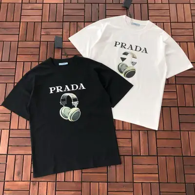 PRADA T-Shirt