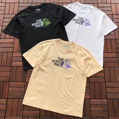 THE NORTH FACE T-Shirt
