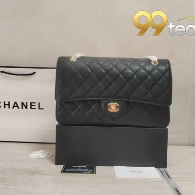 CHANEL | Item ID: 02542