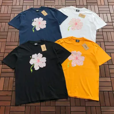 STUSSY T-Shirt