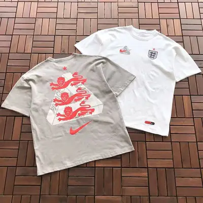 PALACE T-Shirt