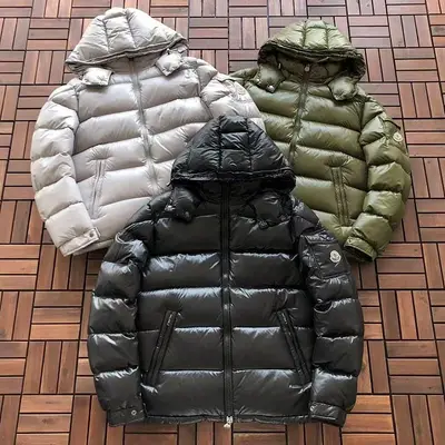 MONCLER Jacke