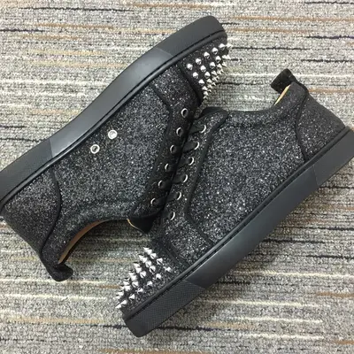 LOUBOUTINS
